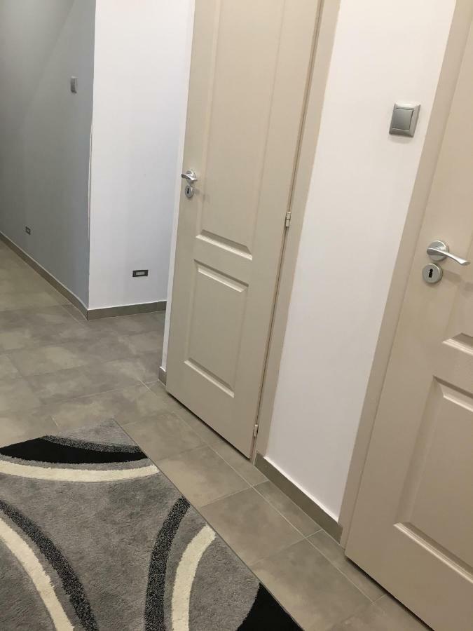 Igenyes Lakas Lejlighed Szeged Eksteriør billede
